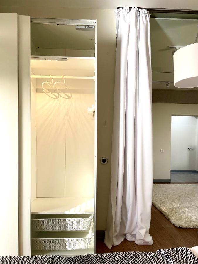 Logvinenko Apartment Bisjkek Buitenkant foto