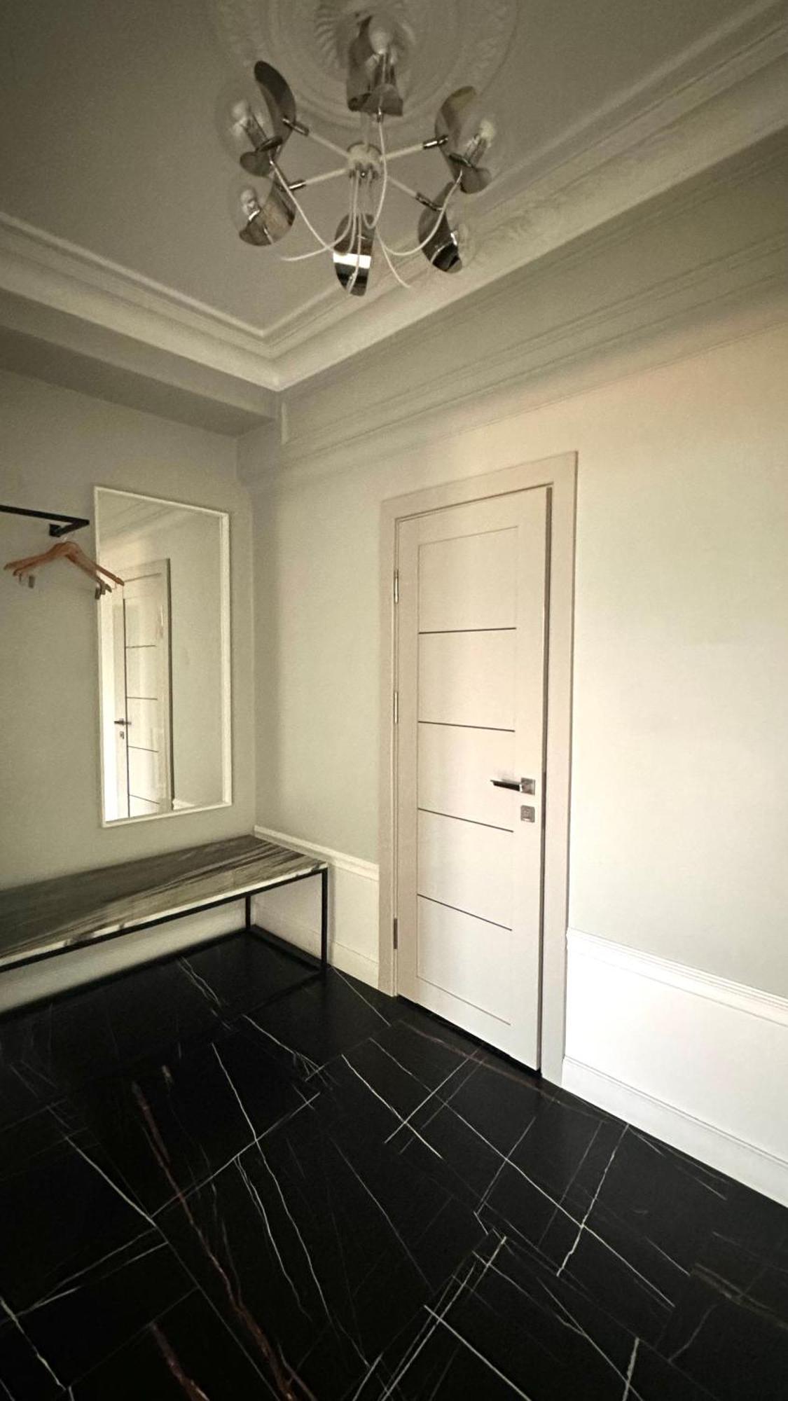 Logvinenko Apartment Bisjkek Buitenkant foto